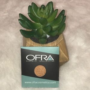 OFRA Single Eyeshadow in Gold Rush Refill